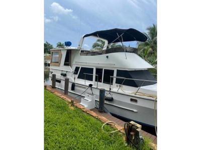 1989 Heritage East Sundeck Trawler powerboat for sale in Florida