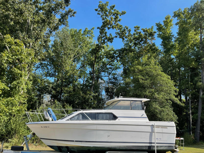 1995 Bayliner 2859 Classic powerboat for sale in North Carolina