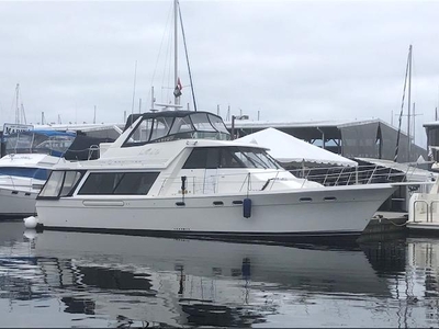 1999 Bayliner 4788 Thrusters/Cummins FINS TO THE LEFT | 47ft
