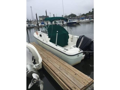 2006 Bayliner Trophy powerboat for sale in New Jersey