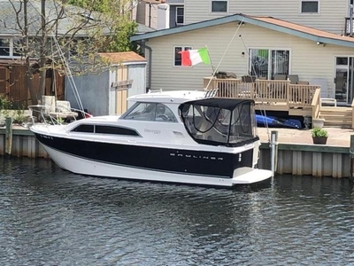 2012 Bayliner Discovery 266 powerboat for sale in New Jersey