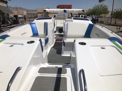2015 Advantage 27 xflight powerboat for sale in Arizona