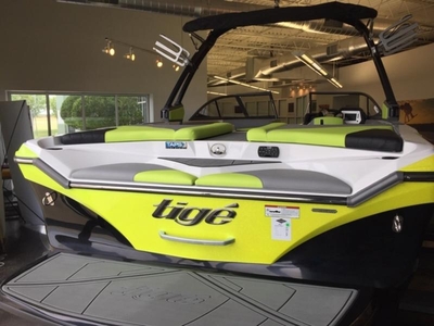 2018 Tige R21 powerboat for sale in Missouri