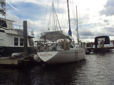 1976 Columbia P9.6 Payne Model 327 sailboat for sale in Florida
