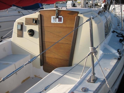 1975 Pearson 26 sailboat for sale in Connecticut
