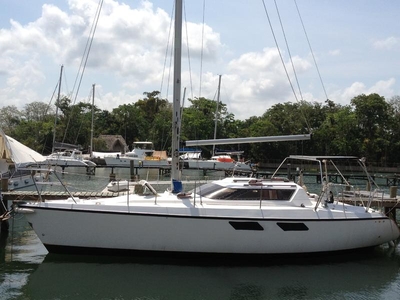 1986 JEANNEAU ESPACE sailboat for sale in Outside United States