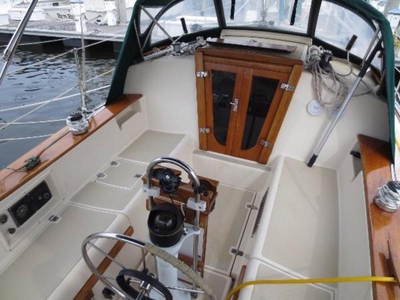 1988 Island Packet IP-27 sailboat for sale in Florida