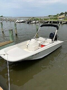 Boston Whaler Super Sport