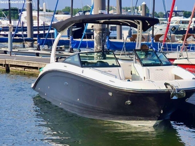 SEA RAY 270 SDX MIT BRENDERUP 35 TO TRAI