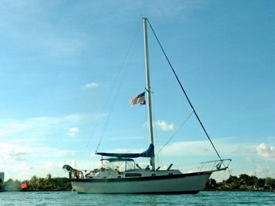1982 Irwin CC Sloop sailboat for sale in Florida