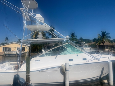 2002 Cabo 35 Express Dolphin | 37ft