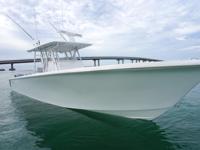 2017 SeaHunter 37T The Fish Tank | 37ft