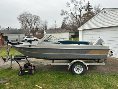 Sea Raider 16' Fishing Boat & Trailer - Michigan