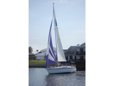 1987 Hunter Legend sailboat for sale in Texas