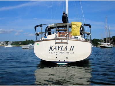 1988 Island Packet IP27 sailboat for sale in Massachusetts