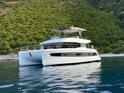 2019 Fountaine Pajot MY 44 | 50ft