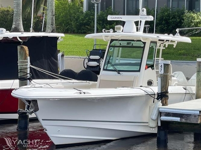Boston Whaler 330 Outrage (2021) for sale