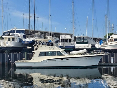 Hatteras 53 Convertible (1976) for sale