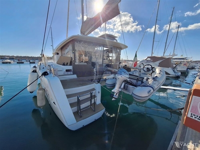 Lagoon 39 (2015) for sale
