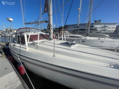 Moody Eclipse 33 (1989) for sale