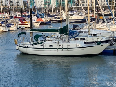 Pacific Seacraft 37 (1994) for sale