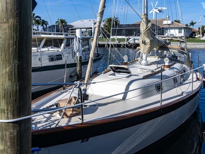 Southern Cross 35 (1985) for sale