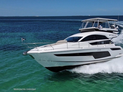 FAIRLINE SQUADRON 50 PRESENTS AS NEW - ABSOLUTELY PRISTINE!!