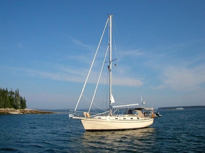 1983 Island Packet IP 38 sailboat for sale in South Carolina