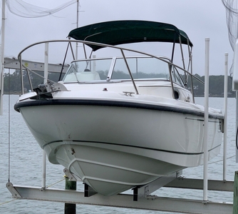 Boston Whaler Conquest 21 -- York County Marine Always Has Whalers!