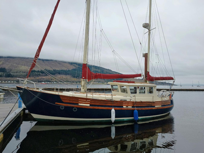 For Sale: 1974 Fisher 37 Ketch