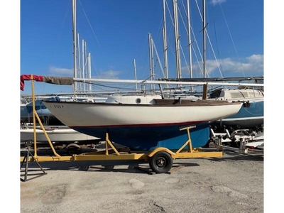 1971 Cape Dory Typhoon Weekender 19 sailboat for sale in Illinois