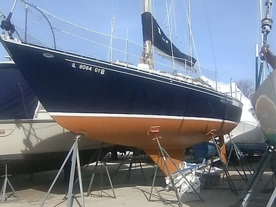 1974 cuthbertson & cassion c & c 35 ll sailboat for sale in Illinois