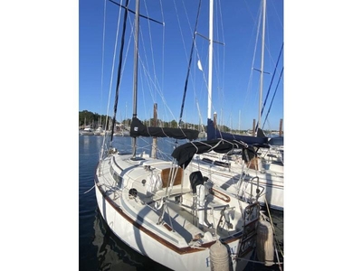 1978 Pearson 323 sailboat for sale in Florida