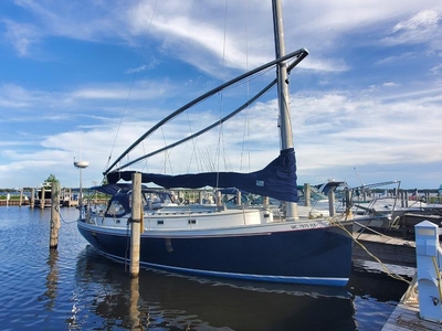 1984 Hinterhoeller Nonsuch 36 sailboat for sale in Michigan