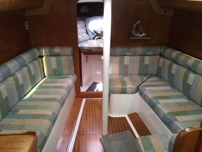 1985 MOODY 34 Center Cockpit sailboat for sale in Missouri