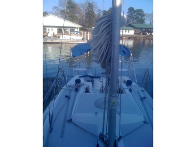 1998 Catalina 250 wing keel sailboat for sale in Alabama