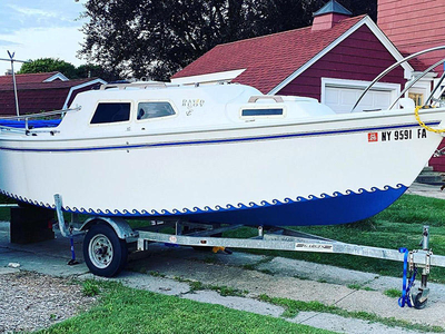 1998 West Wight Potter 19 sailboat for sale in Rhode Island