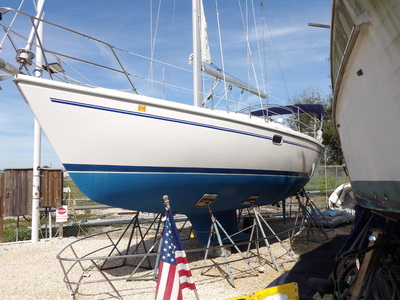 2003 Catalina 34 MKII sailboat for sale in Florida