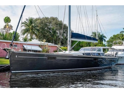 2014 Beneteiau Sense 55 sailboat for sale in