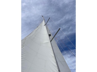 2017 Beneteau Oceanis 45 sailboat for sale in New York