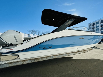 2024 Sea Ray SLX 260 Outboard | 28ft