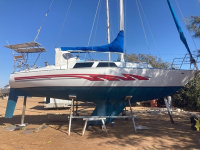LEXCEN VIKING 30 REDUCED TO SELL $35000 O. N. O
