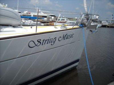 2006 Beneteau Oceanis 523 sailboat for sale in Maryland
