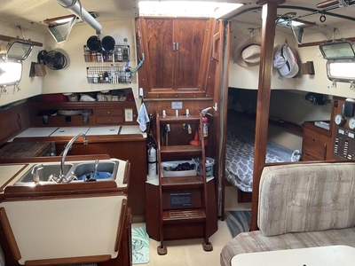 1990 Island Packet 32 sailboat for sale in Florida