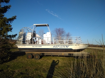 1997 Belle Craft Aqua Jet Tour Boat