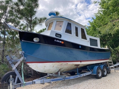 Perfect Condition 24' Trailerable In/off Shore Trawler Houseboat -