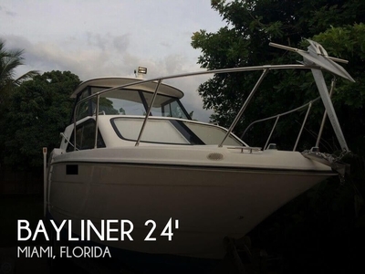 Bayliner Ciera Classic 2452