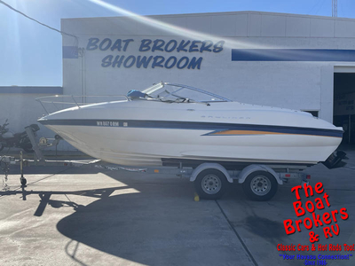 2004 Bayliner 212CU powerboat for sale in Arizona