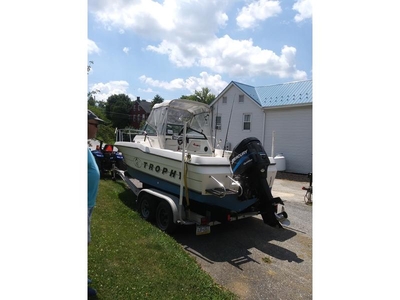 1995 Bayliner Trophy powerboat for sale in Pennsylvania