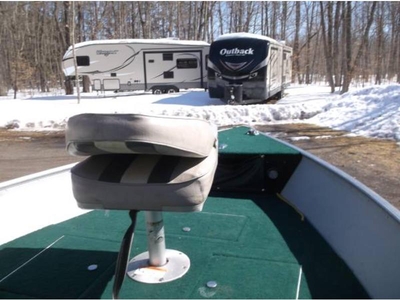 2004 Lund 1650 Rebel powerboat for sale in Minnesota